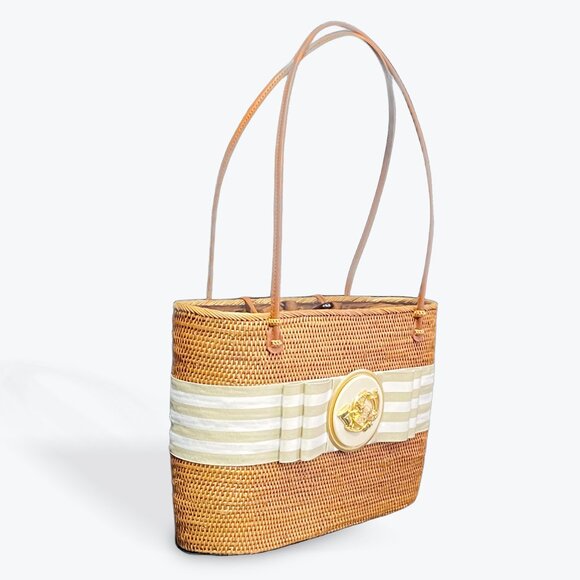 Bosom Buddy Hand Woven Straw 'The Hunt' Bag/Tote with Bow - Picture 4 of 13